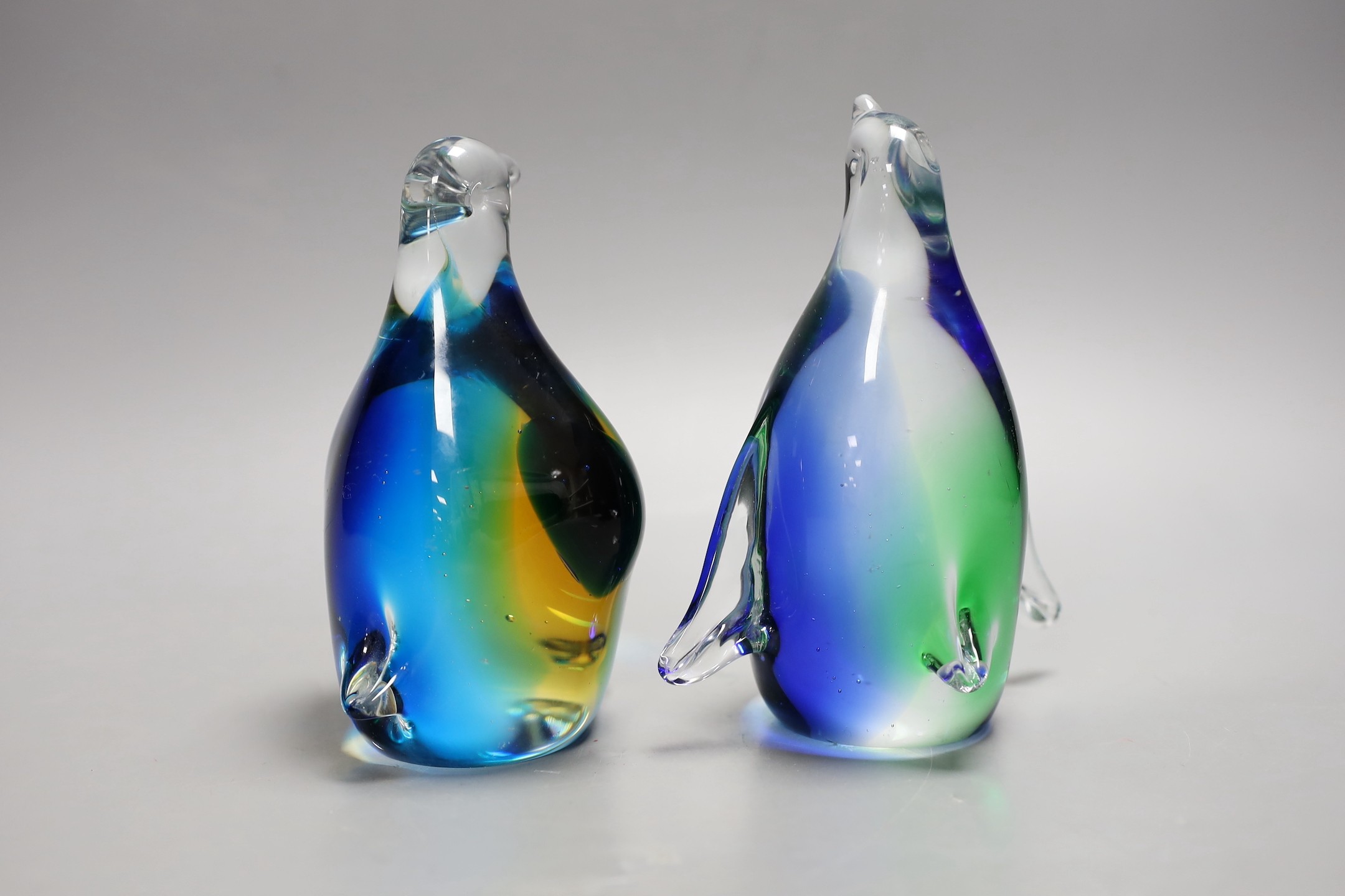 A pair of Limited Edition Chinese ‘Murano’ glass penguins, 16cm